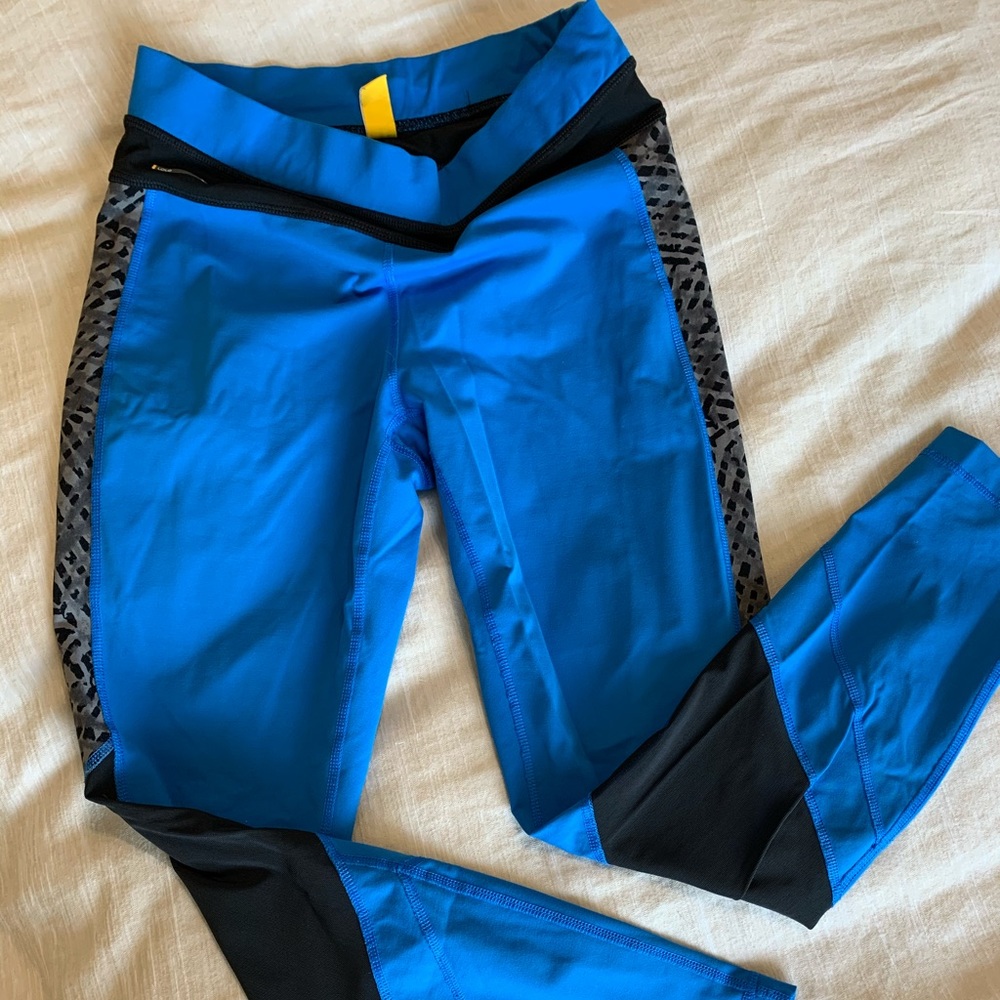 Lolë 7/8 Leggings